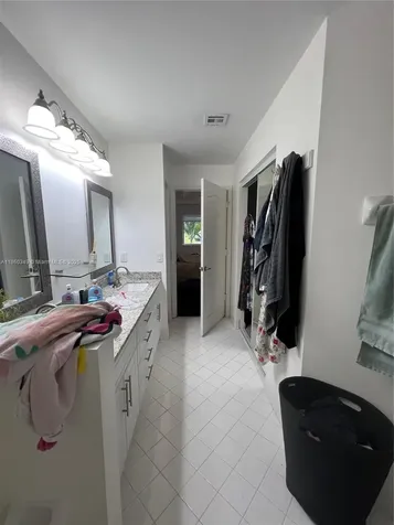 11612 NW 50th Terrace Doral FL 33178