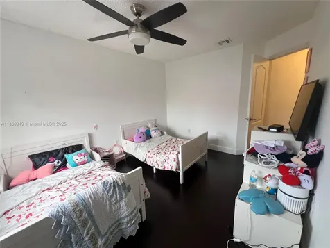 11612 NW 50th Terrace Doral FL 33178