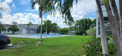 1400 NW 43rd Terrace Lauderhill FL 33313