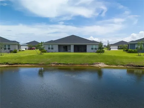 9454 SW Libertas Way Port St. Lucie FL 34987
