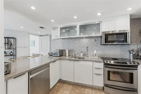 100 Bayview Drive Sunny Isles Beach FL 33160