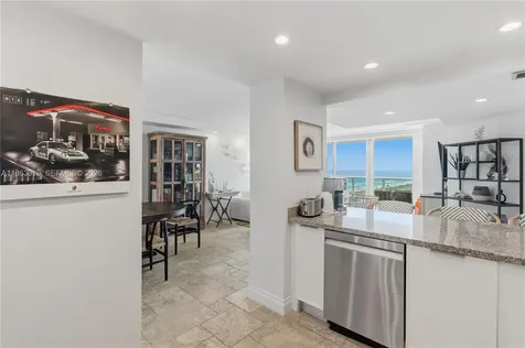 100 Bayview Drive Sunny Isles Beach FL 33160