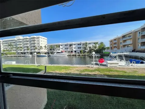 3522 NE 171st Street North Miami Beach FL 33160