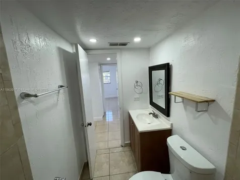 3522 NE 171st Street North Miami Beach FL 33160
