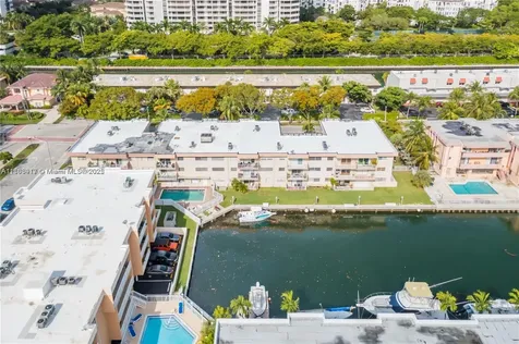 3522 NE 171st Street North Miami Beach FL 33160