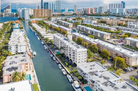 3522 NE 171st Street North Miami Beach FL 33160