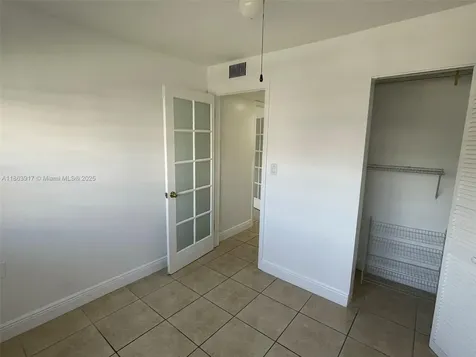 3522 NE 171st Street North Miami Beach FL 33160