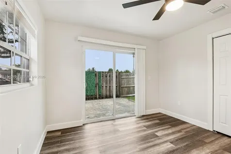 6546 SW 21st Street Miramar FL 33023