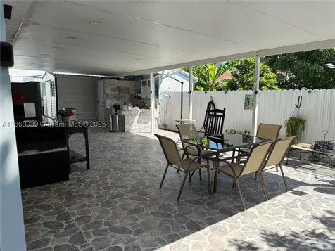6553 SW 148th Place Miami FL 33193