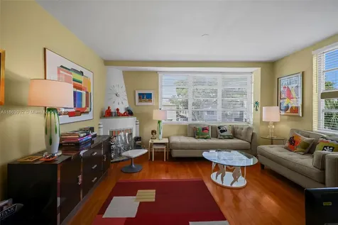 1525 Meridian Avenue Miami Beach FL 33139