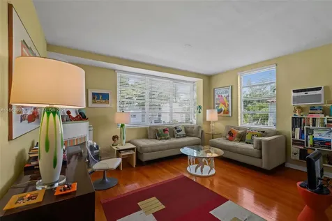 1525 Meridian Avenue Miami Beach FL 33139