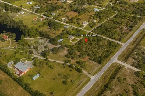 29279 Hazelwood Drive Punta Gorda FL 33982