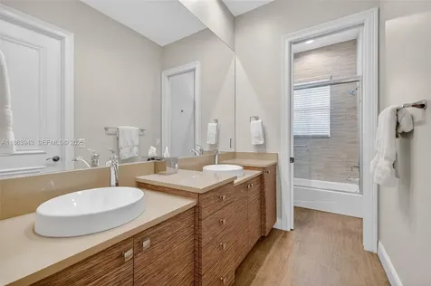 12462 Brookwood Court Davie FL 33330