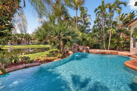 12462 Brookwood Court Davie FL 33330