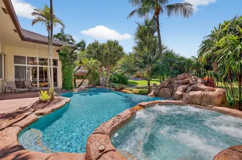 12462 Brookwood Court Davie FL 33330