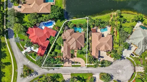 12462 Brookwood Court Davie FL 33330