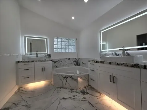 15661 SW 16th Court Pembroke Pines FL 33027