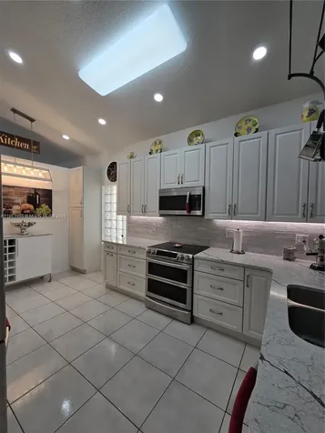 15661 SW 16th Court Pembroke Pines FL 33027