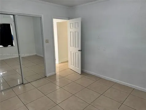 1178 NW 105th Terrace Miami FL 33150