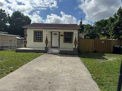 1178 NW 105th Terrace Miami FL 33150