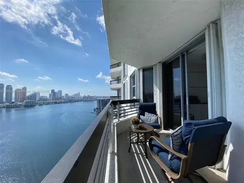 3530 Mystic Pointe Drive Aventura FL 33180