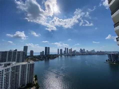 3530 Mystic Pointe Drive Aventura FL 33180