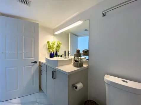 3530 Mystic Pointe Drive Aventura FL 33180