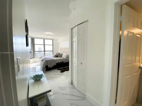 3530 Mystic Pointe Drive Aventura FL 33180