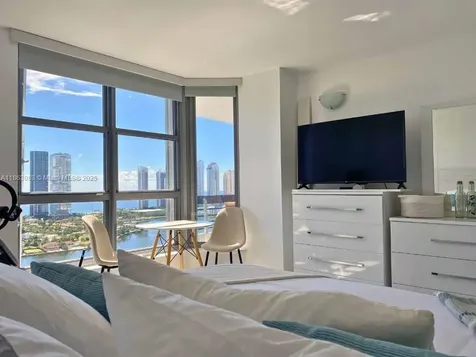 3530 Mystic Pointe Drive Aventura FL 33180