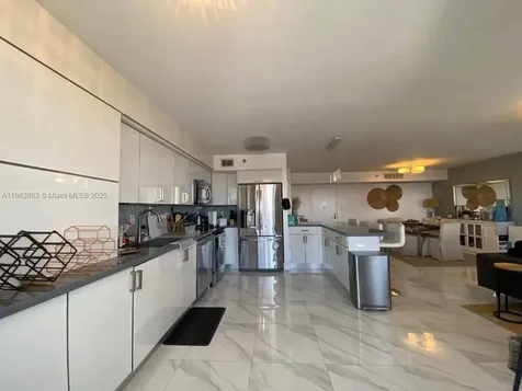 3530 Mystic Pointe Drive Aventura FL 33180