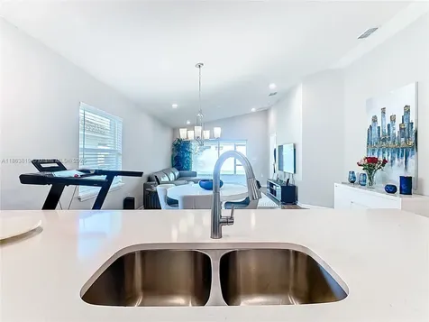 1060 Cascade Drive Davenport FL 33837