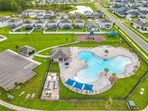 1060 Cascade Drive Davenport FL 33837