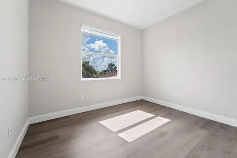 5400 NW 57th Court Tamarac FL 33319