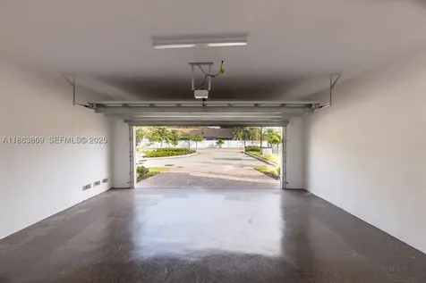 5400 NW 57th Court Tamarac FL 33319