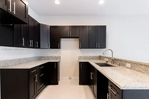 5400 NW 57th Court Tamarac FL 33319