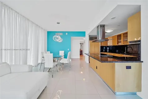 6899 Collins Avenue Miami Beach FL 33141
