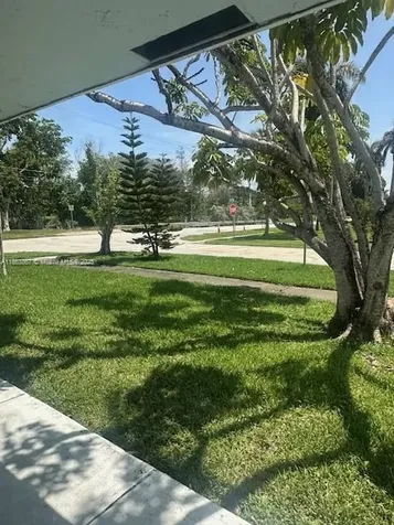 2100 N 14th Avenue Hollywood FL 33020