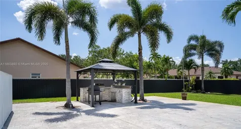 20251 NW 4th Street Pembroke Pines FL 33029