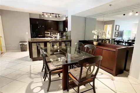 19555 E Country Club Drive Aventura FL 33180