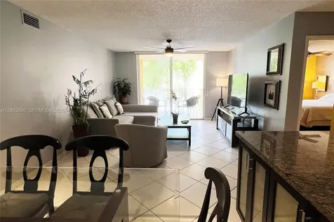19555 E Country Club Drive Aventura FL 33180