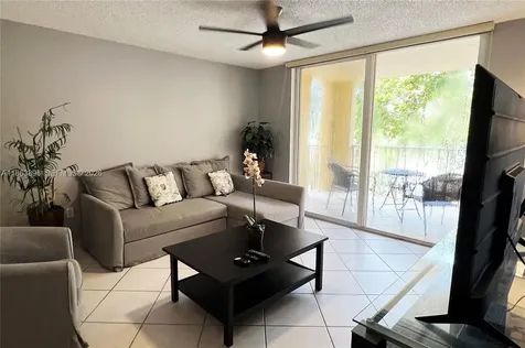 19555 E Country Club Drive Aventura FL 33180