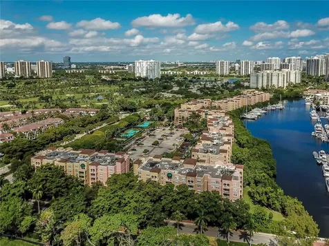 19555 E Country Club Drive Aventura FL 33180