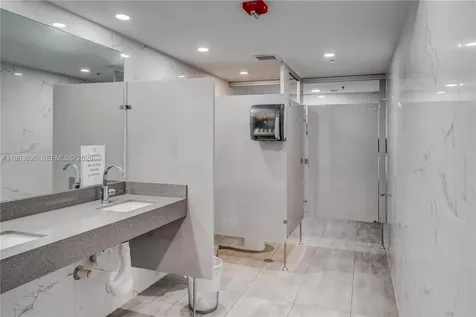 19555 E Country Club Drive Aventura FL 33180
