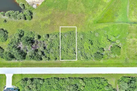 316 Sunset Road Other City - In The State Of Florida FL 33947