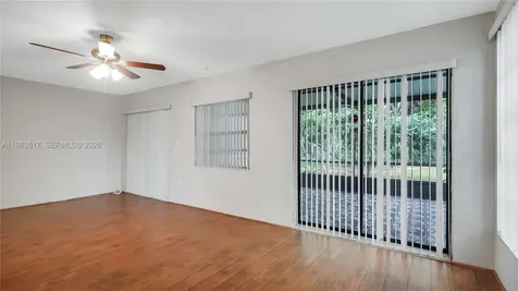 9404 NW 70th Place Tamarac FL 33321