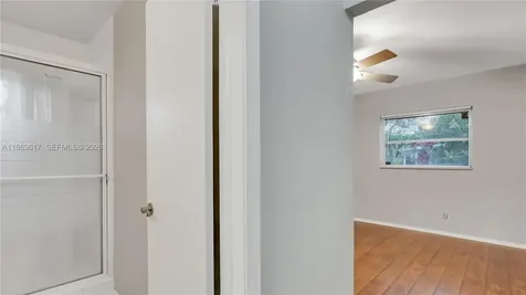 9404 NW 70th Place Tamarac FL 33321