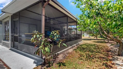 9404 NW 70th Place Tamarac FL 33321