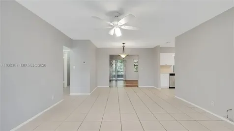 9404 NW 70th Place Tamarac FL 33321