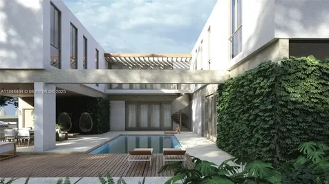 13050 SW 103 Avenue Miami FL 33176