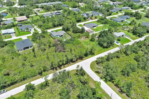 11944 Brookside Avenue Port Charlotte FL 33981